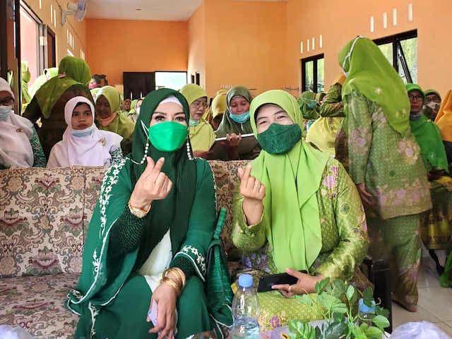 Di Harlah Muslimat NU ke-75, Hj Kasih Fajarini Yakinkan Bersama Bisa Atasi COVID-19, Stunting dan Kemiskinan 